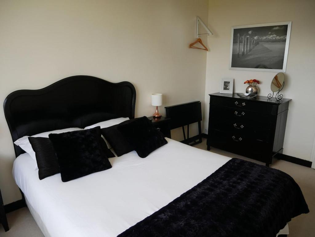 Domaine Saint Michel & Spa Tamerville Luaran gambar